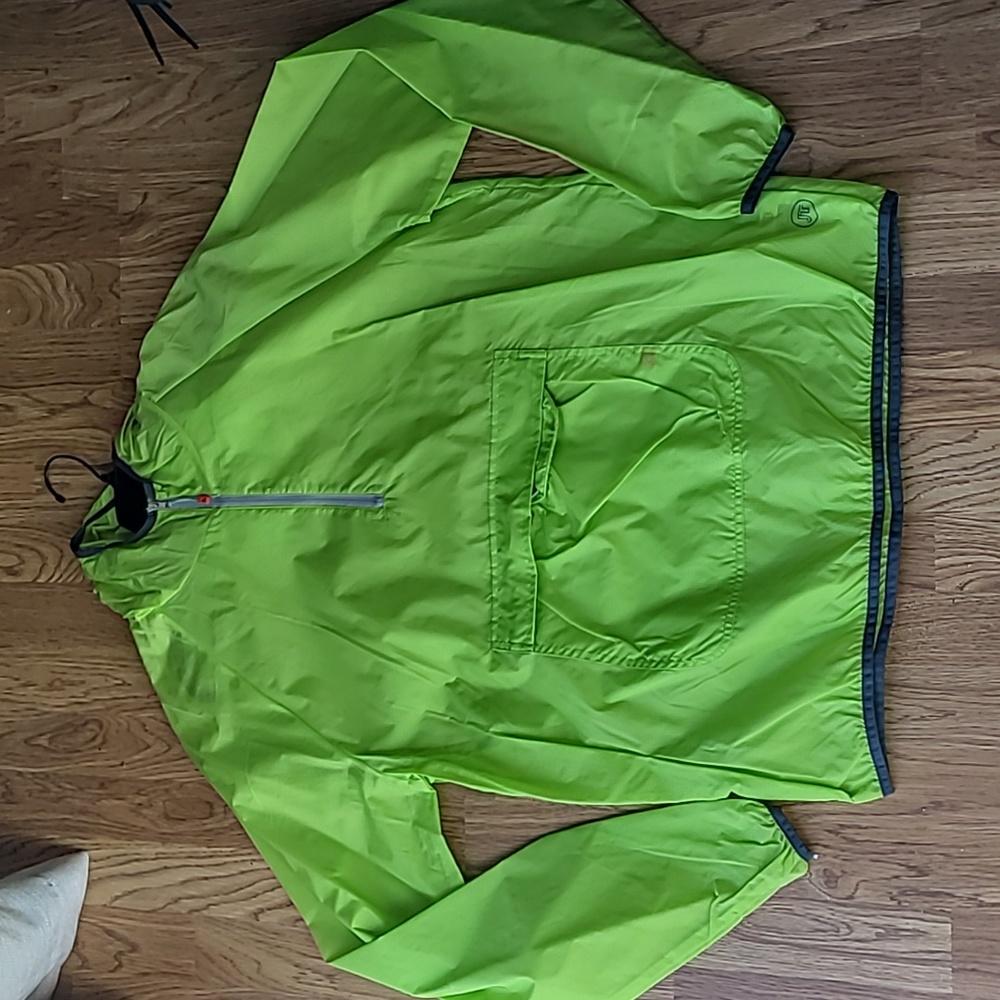 Jack Threads volt safety yellow hooded anorak  half zip lightweight Large NWOT
